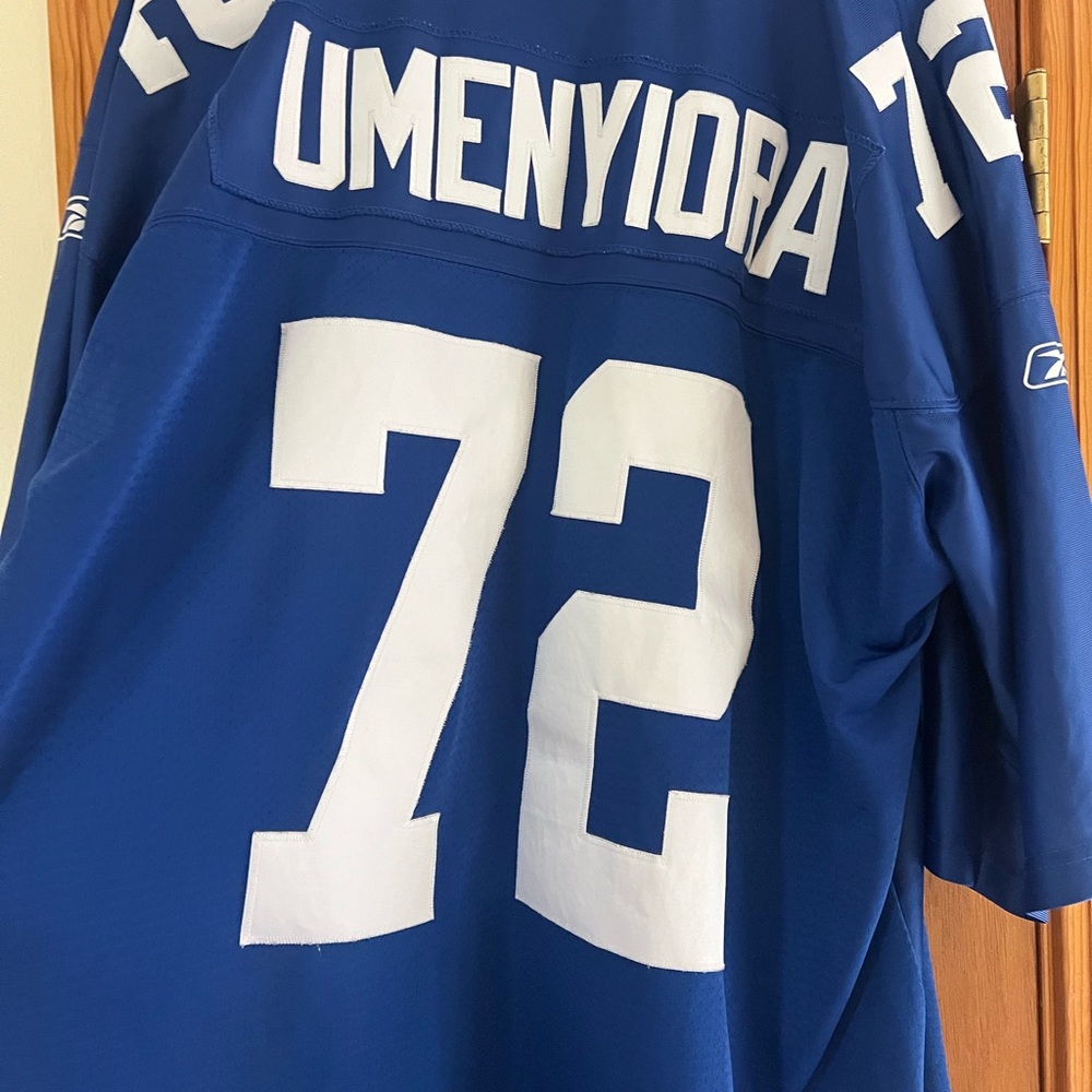 Giants Jersey with Number 72 Umenyiora - Picture 3 of 3